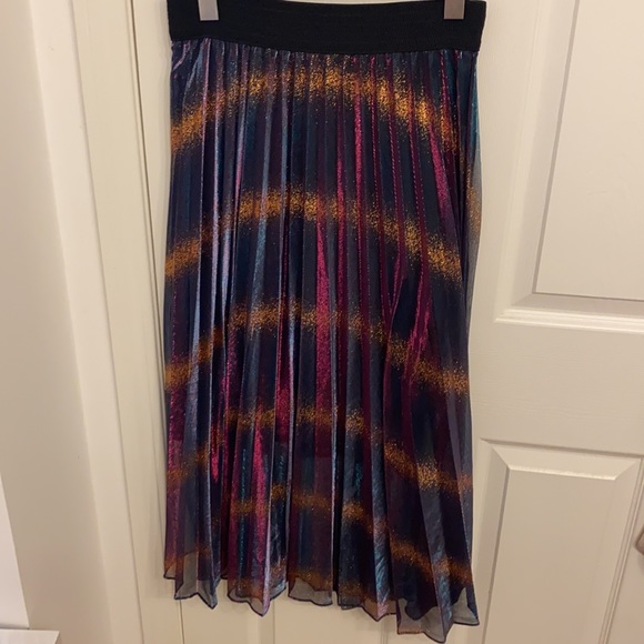 Gorgeous Maje Rainbow Skirt - Picture 3 of 7
